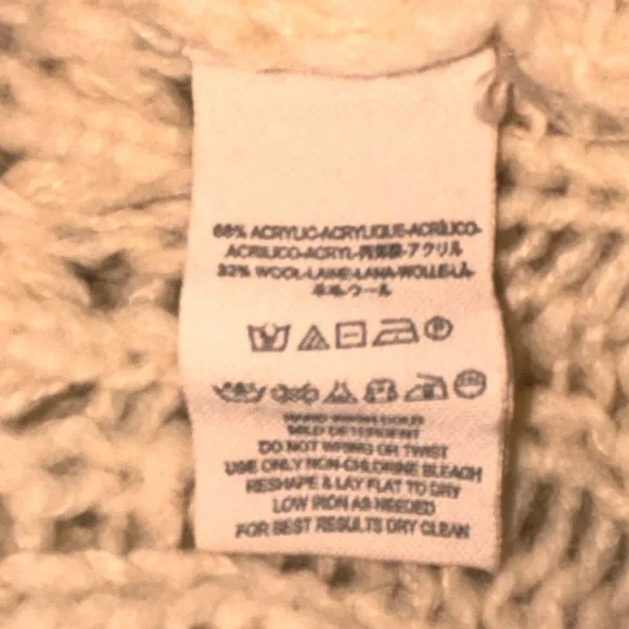 Free People knitted sweater in cream. Size small women’s - Picture 4 of 7